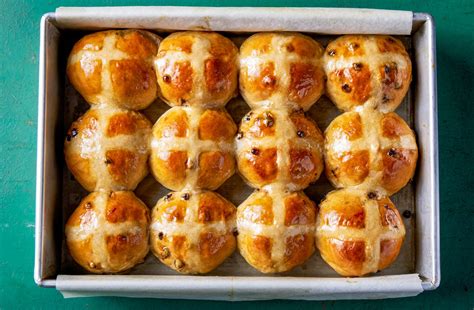 Best Hot Cross Buns Recipe