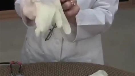 Horny Granny Gets Your Attention Tnaflix