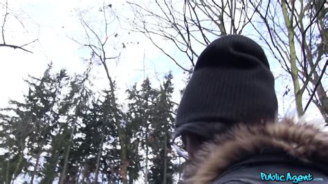 Emo Chick Has Sex In The Woods