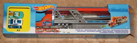 MATTEL HOT WHEELS Blastin Rig Transporter And 3 Vehicles 14 99 PicClick UK