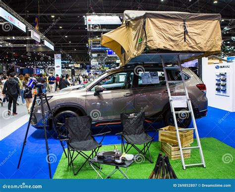 Subaru Forester Equipped Roof Top Extended Tent Editorial Photography