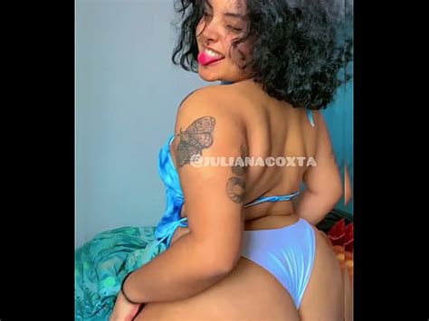 Rabuda rebolando na cama de calcinha vídeos curtos XVIDEOS