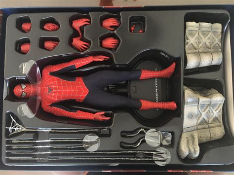 New Scale Hot Toys MMS Movie Masterpiece Spider Man Figure Collector Freaks