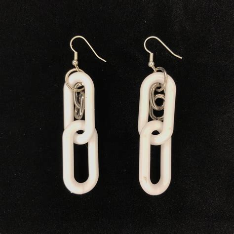 Chain Link Earrings Eventeny