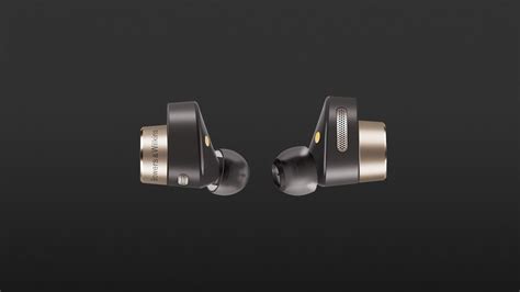 Bowers & Wilkins PI7 Review | headphonecheck.com