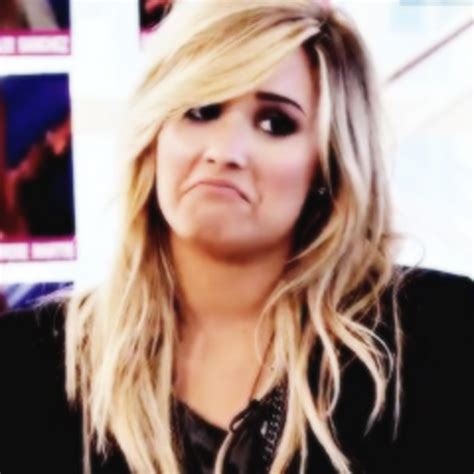 Quando você entrega o seu celular para mostrar Porn Photo Pics