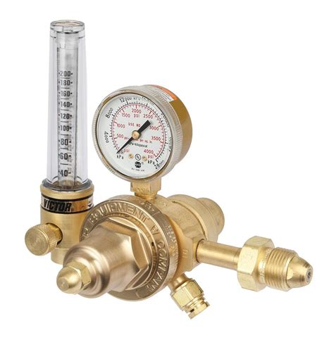 Understanding how to use regulators, regulator flowmeters, and flowgauge regulators