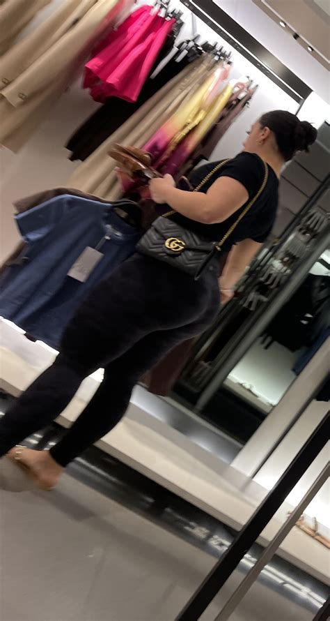 Thick Curvy Voluptuous Latina Oc Spandex Leggings Yoga Pants Forum