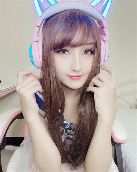 Would You Let Me Smother Your Face While Playing Minecraft Nudes DirtyGaming NUDE PICS ORG