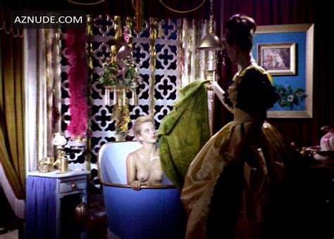 STACEY WALKER Nude AZNude