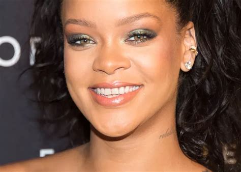 Comment trouver sa teinte de rouge à lèvres nude Rouge à lèvres nude Rouge à lèvres pour