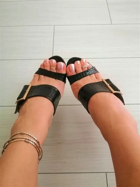 Sexy Feet Black Sandals Nude Pics XHamster