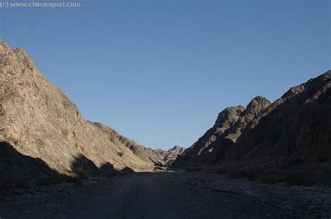 Sanwei Mountain (1) Directions to Sanwei Mountain Valley. By China ...