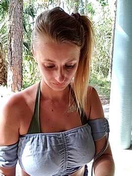 AsiaGoesPro Naked Stripping On Cam For Live Sex Video Chat Gyrls