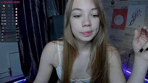 Natali Up Naked Stripping On Cam For Live Sex Video Chat IGirls