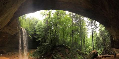 visit  hocking hills