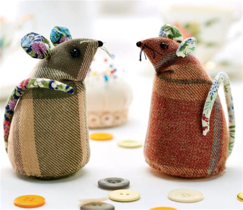 Stitched Mice - Free Card Making Downloads | Stitching | Digital Craft – Crafts Beautiful Magazine