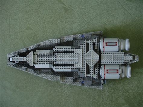 Bricker - Самоделка LEGO Имперский флагман "кровавый коготь"