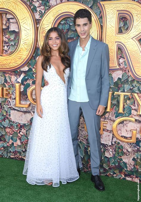 Isabela Moner Nude OnlyFans Leaks Fappening FappeningBook