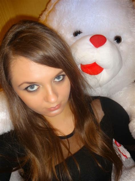 FEET LEGS NYLON Russian Hot Teen Svetlana