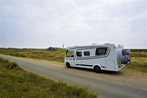 Hier K Nnen Sie Wohnmobil G Nstig Mieten Vermietung Wohnmobil