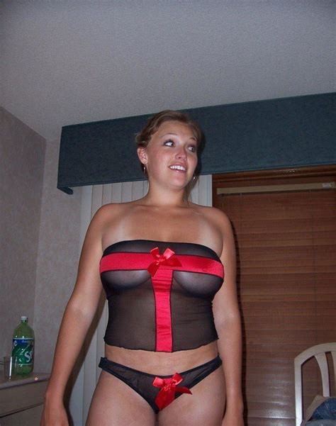 Amateur Erotic Muzh S Zhenoy Domashnee Seks Foto Porn Pic