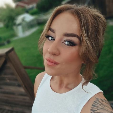 Best Missing Summer Images On Pholder Selfie Gaybrosgonemild And Earth Porn