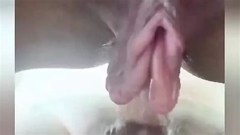 Nicole Dupapillon Uk S Longest Labia Clips Weights To Her Lips And Fucks Her Gaping Pussy With