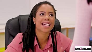 Ebony Babe Is Fingered By A Stripper Girl At Work XVIDEOS