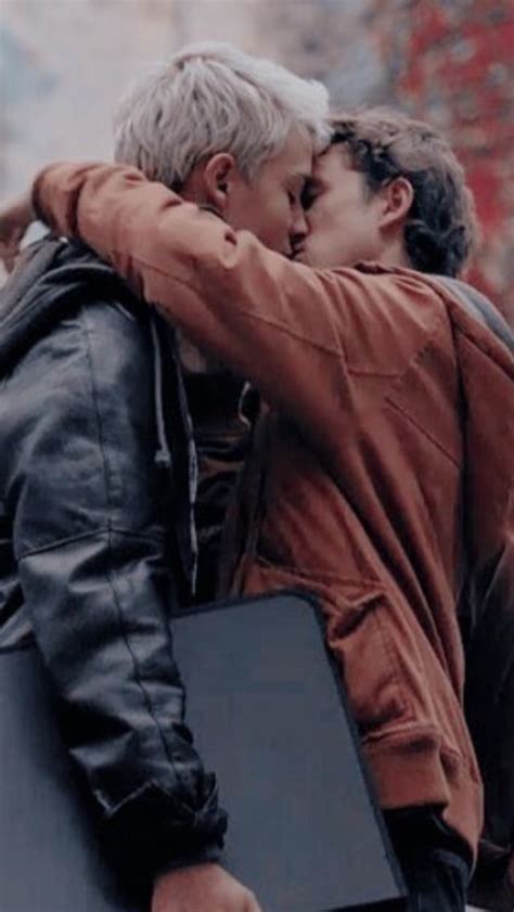 Pin By Ezme On Ships Cute Gay Couples Cute Gay Gay Love