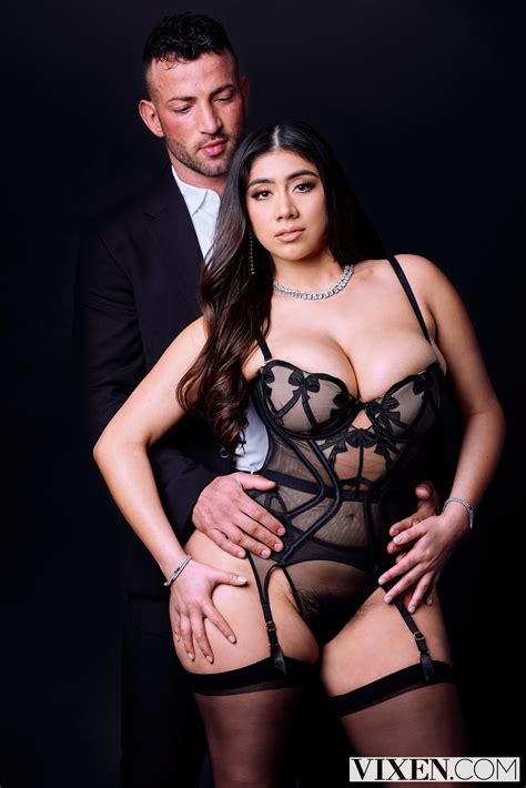 VIOLET MYERS Vixen Porn Pic