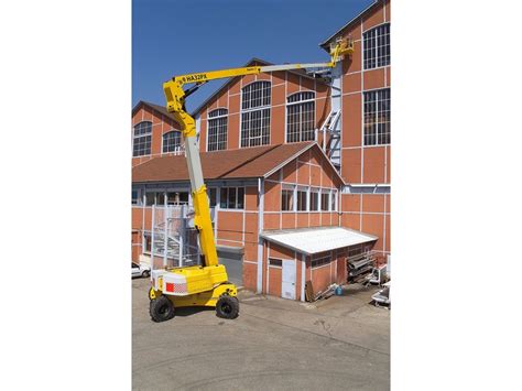 Коленчатые дизельные подъемники Haulotte HA 32 PX