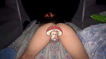 DESTROYING HER PUSSY IN HOLIDAYS XVIDEOS