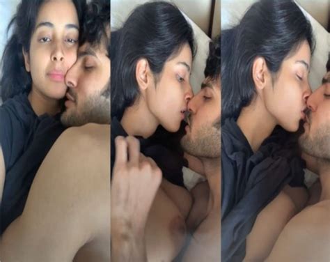 Cute Desi Lovers Sexy Romance Desi Amateur HD SD MasalaDesi