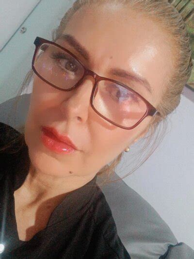 Estefania Milf Free Live Webcam Show XXX Chat XHamsterLive