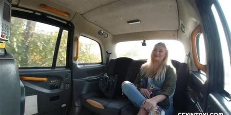 Horny Blonde Showed Boobs And More To Taxi Driver Tnaflix
