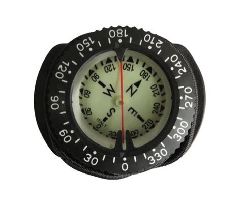 潛水指南針 Dive Compass 運動產品 行山及露營 Carousell