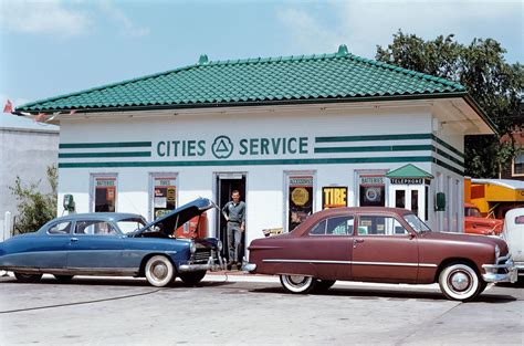 1950s Color Photos