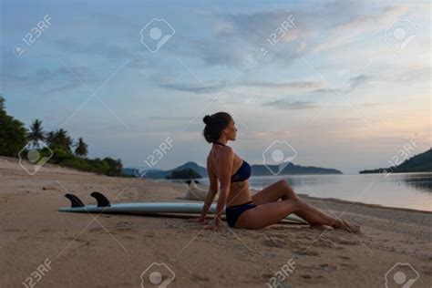 9 Hot Sexy Sandy Chang Bikini Pics