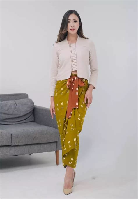Jual KICHI BATIK Eden Kebaya LS Nude Original ZALORA Indonesia