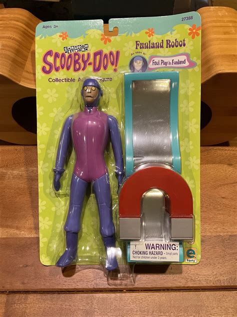 Scooby Doo Charlie The Funland Robot