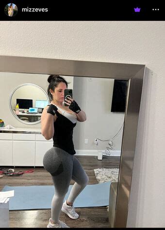 Mizzeves Nude Leaks OnlyFans Leaked Models The Fappening Leaked Photos