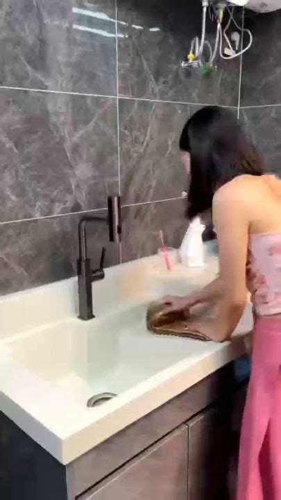 SRUE 360 Rotation Pull Out Tap Sink Faucet Kitchen Stainless Pull Type Hot And Cold Bathroom