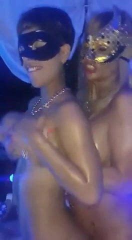 Dos Amigas 3 Free Latina Porn Video 96 XHamster