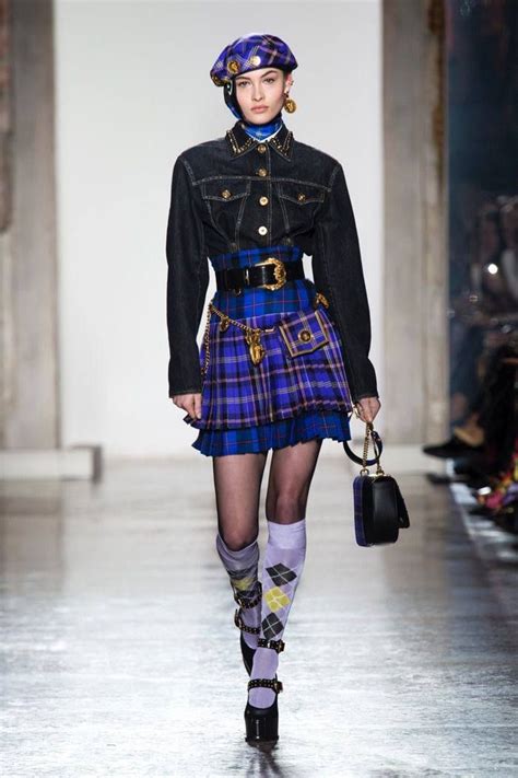 Pin auf Стиль/подиум | Outfit ideen, Mode outfits, Mode inspiration