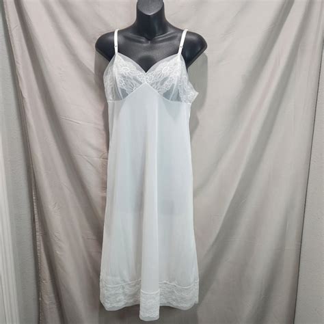 Vanity Fair Intimates Sleepwear Vanity Fair Vintage S Floral Lace White Lingerie Slip