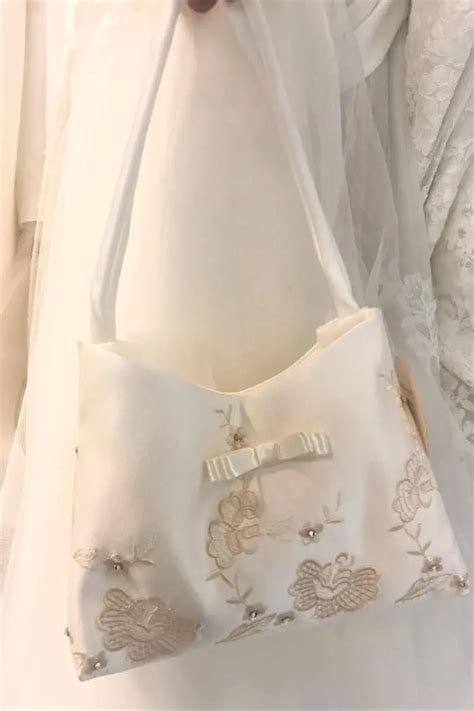 Brudeveske Med Champagnefarget Blonde ABELONE NO