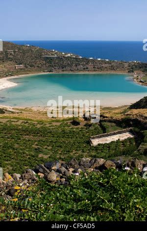 Le lac Miroir de Vénus l île de Pantelleria Trapani Sicile Italie