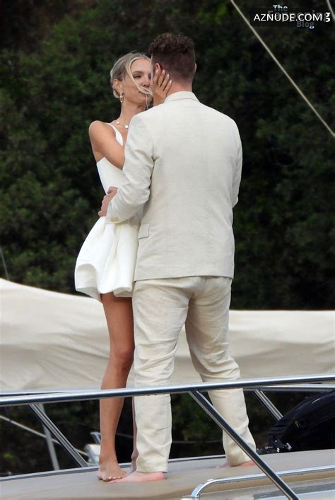 Leonie Hanne Sexy And Nude Spotted Showing Off Her Attractive Legs And Butt On A Yacht Aznude