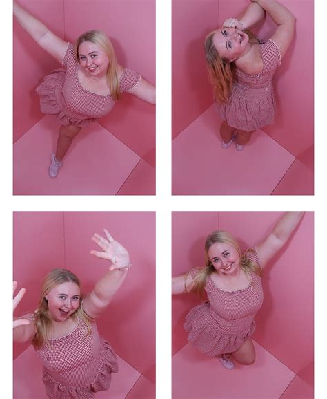 Presidentniki ~ Curve Model & Miami influencer | “The hot neighbors are